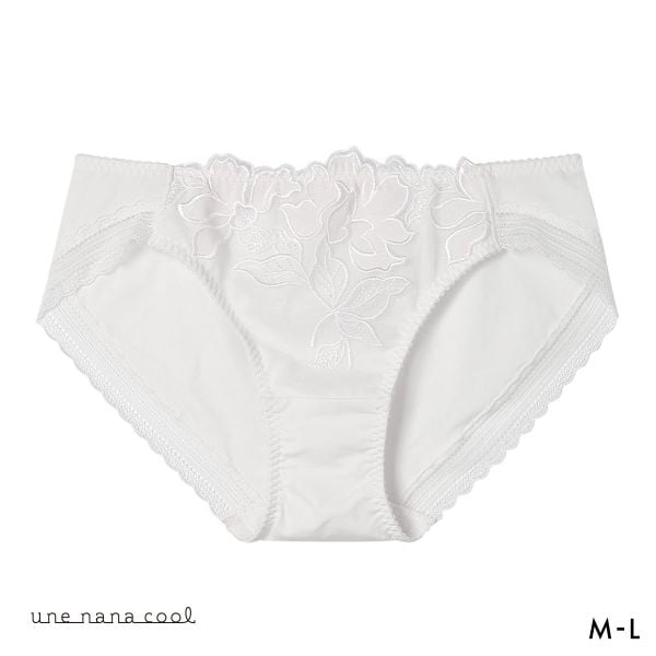 ウンナナクール ベロアのレースが特別感を演出 クリスマス ショーツ une nana cool