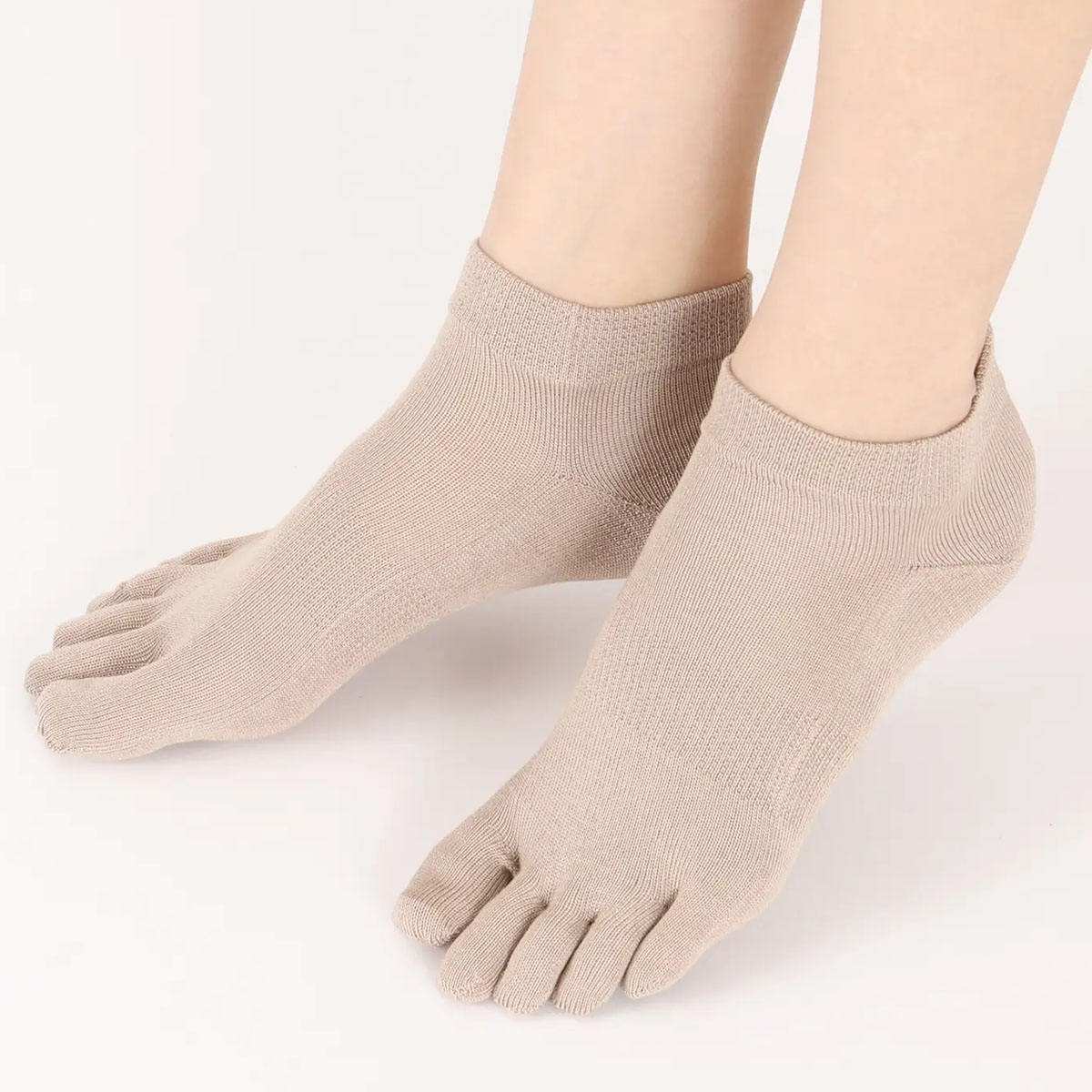 タビオ Tabio LEG LABO シルクの5本指ソックス 靴下 アンクル丈 シルク混 吸放湿 レディース 22.5-24.5cm 日本製(BE-ベージュ-22.5-24.5cm)