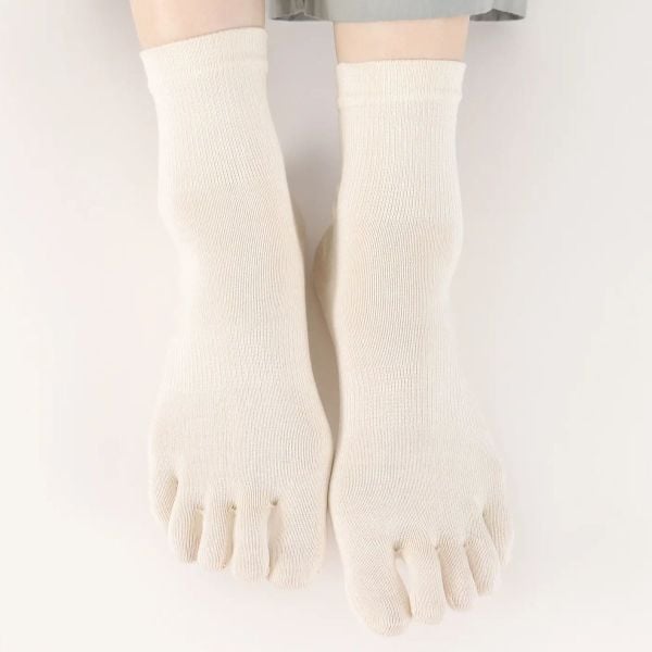 タビオ Tabio LEG LABO シルクの5本指ソックス 靴下 シルク混 吸放湿 レディース 22.5-24.5cm 日本製