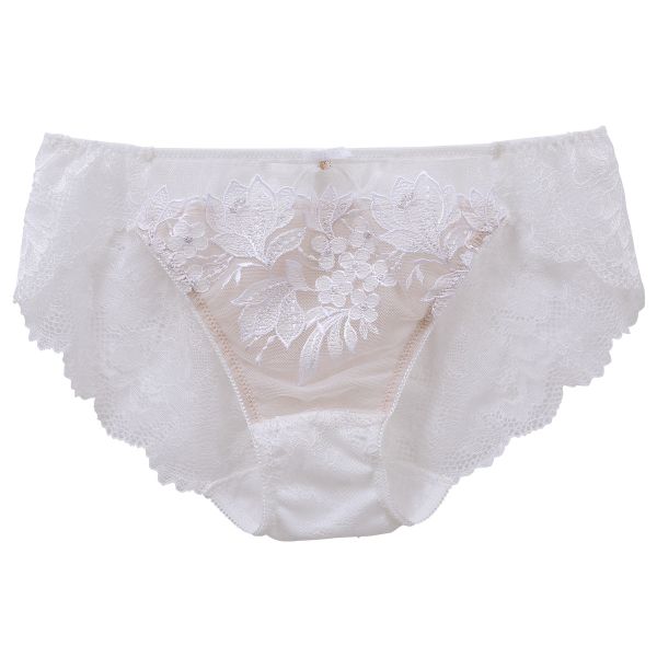 心ときめくディティール Camaieu blanc カマイユブラン ショーツ スタンダード ML 単品 LA VIE A DEUX ラヴィアドゥ