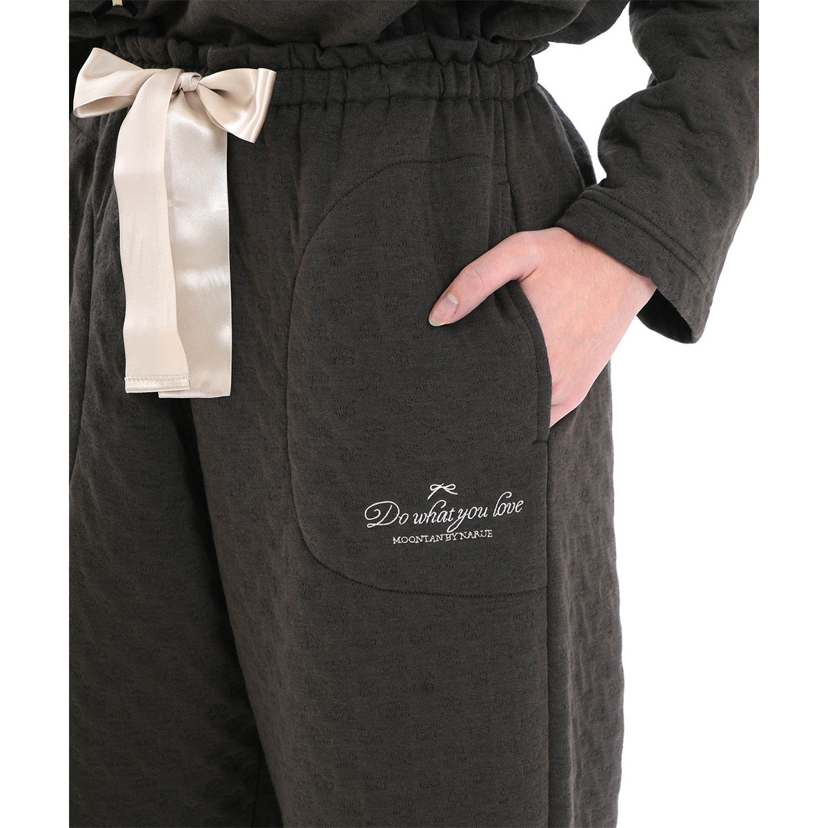 ナルエー パジャマ 裏綿接結（綿入り）ハートジャガードフリルパジャマ