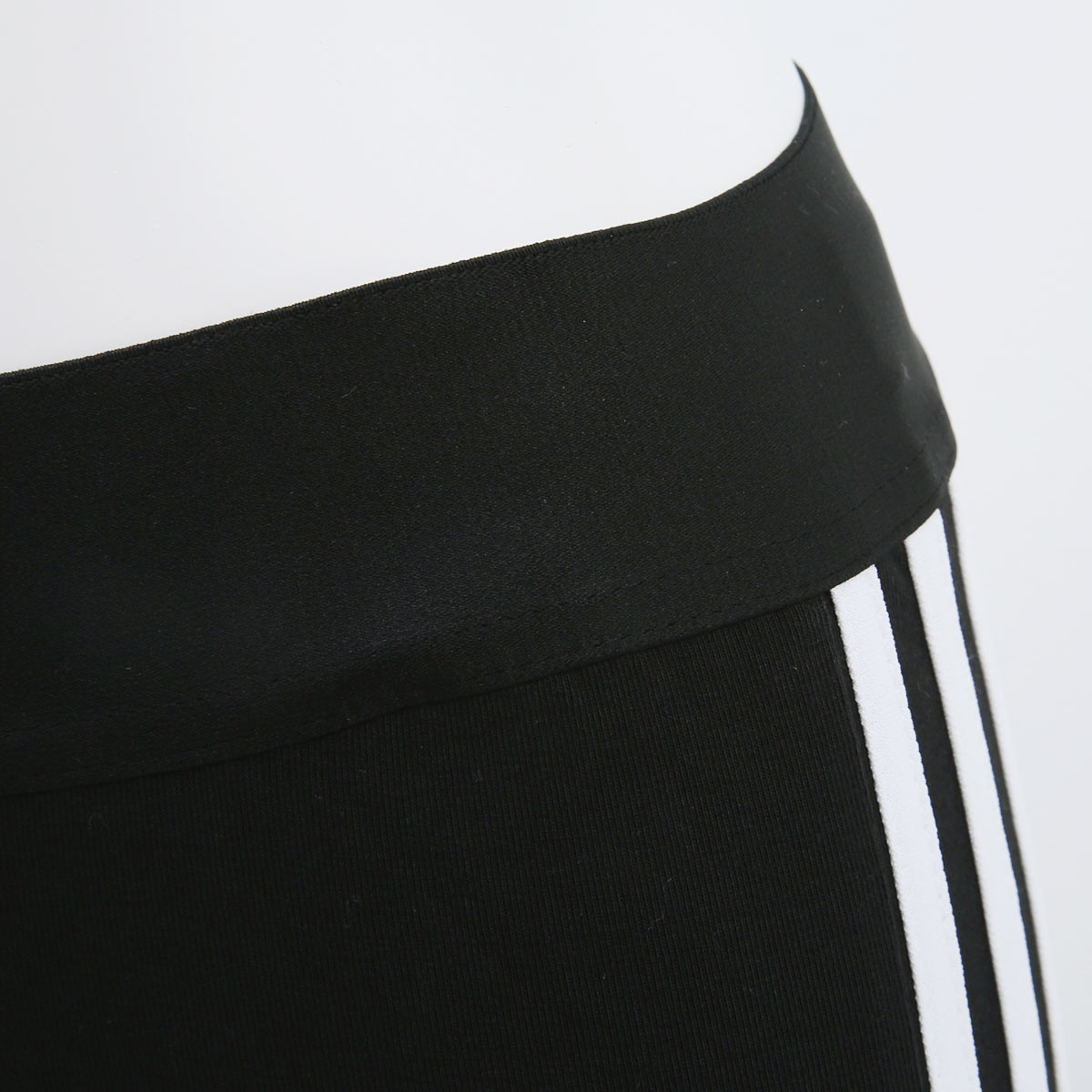 adidas - スノボウェア　taichi 2024 AUTUMN & WINTER ライディングギア | タイチ公式サイト（RS