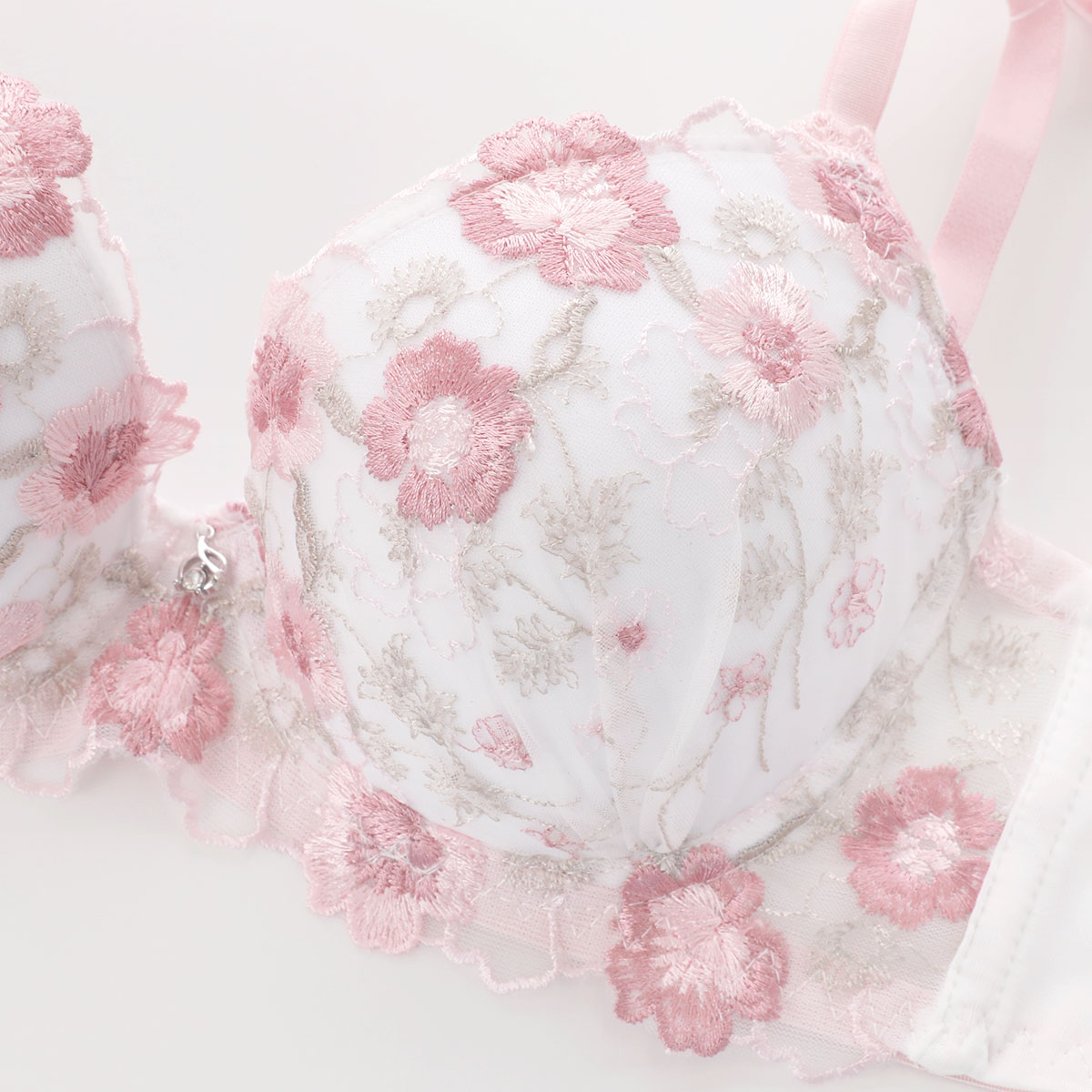 サンエイ 脇高 ハイライトフラワー ブラセット ABCD 大きい