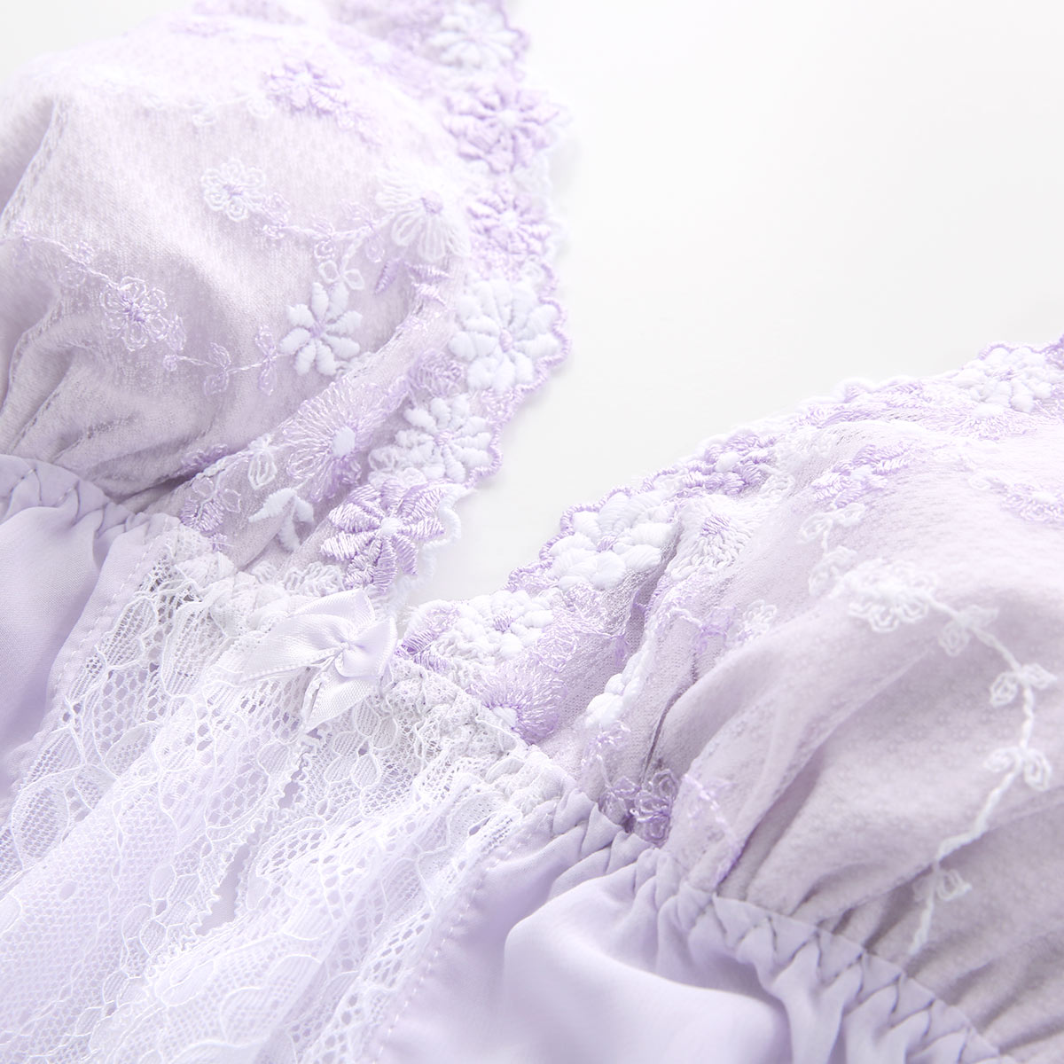 Chloé ホワイト レーススリップ ショーツセット新品タグ付き　おまけ付き Chloé ホワイト レーススリップ ショーツセット新品タグ付き